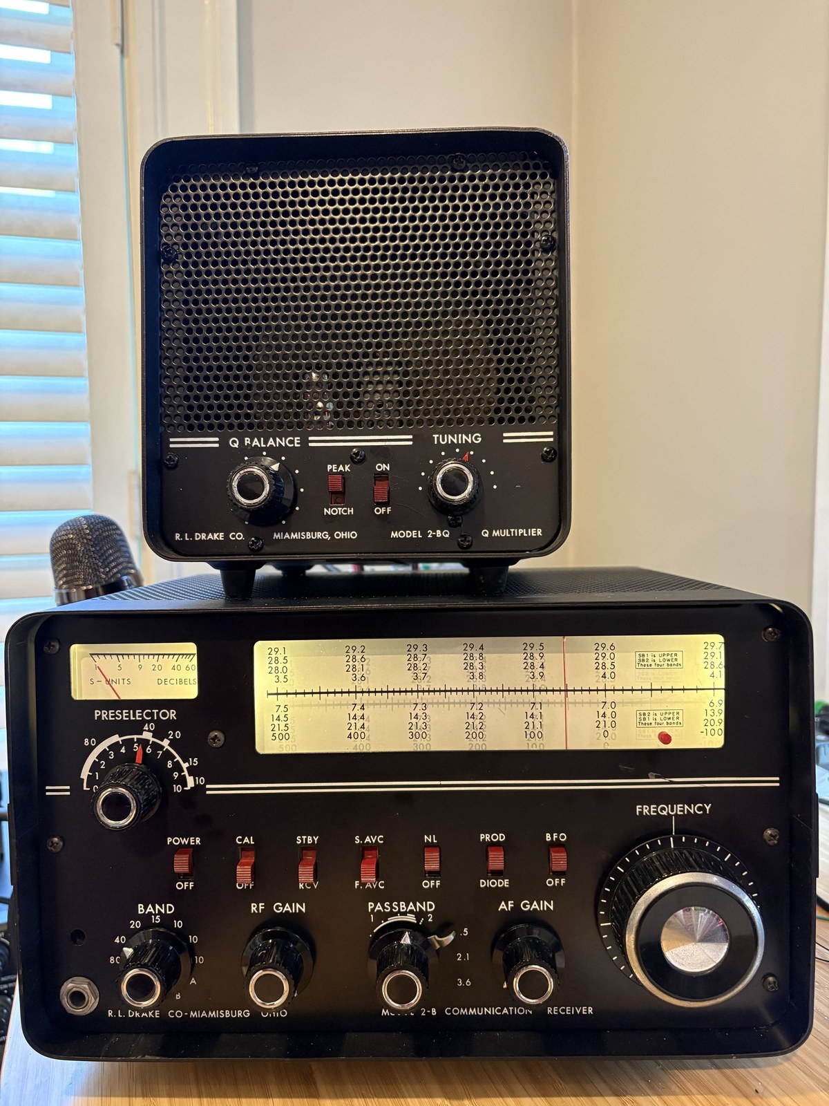 Drake 2-B communication receiver with a 2-BQ Q-multiplier sitting on top, after refurbishment